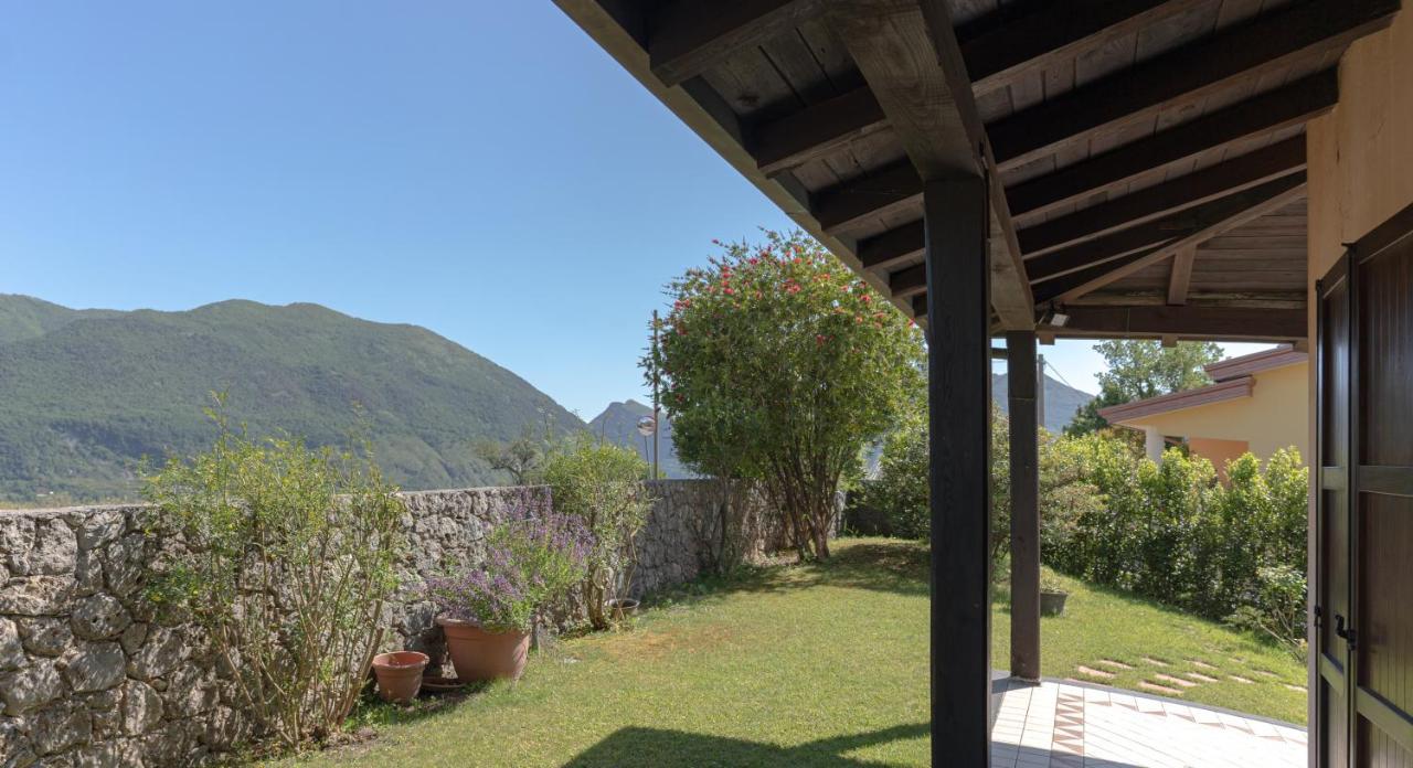 Bed and Breakfast La quercia di Massena Lauria Inferiore Esterno foto